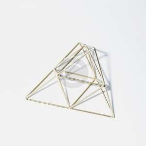 Gold Pyramide