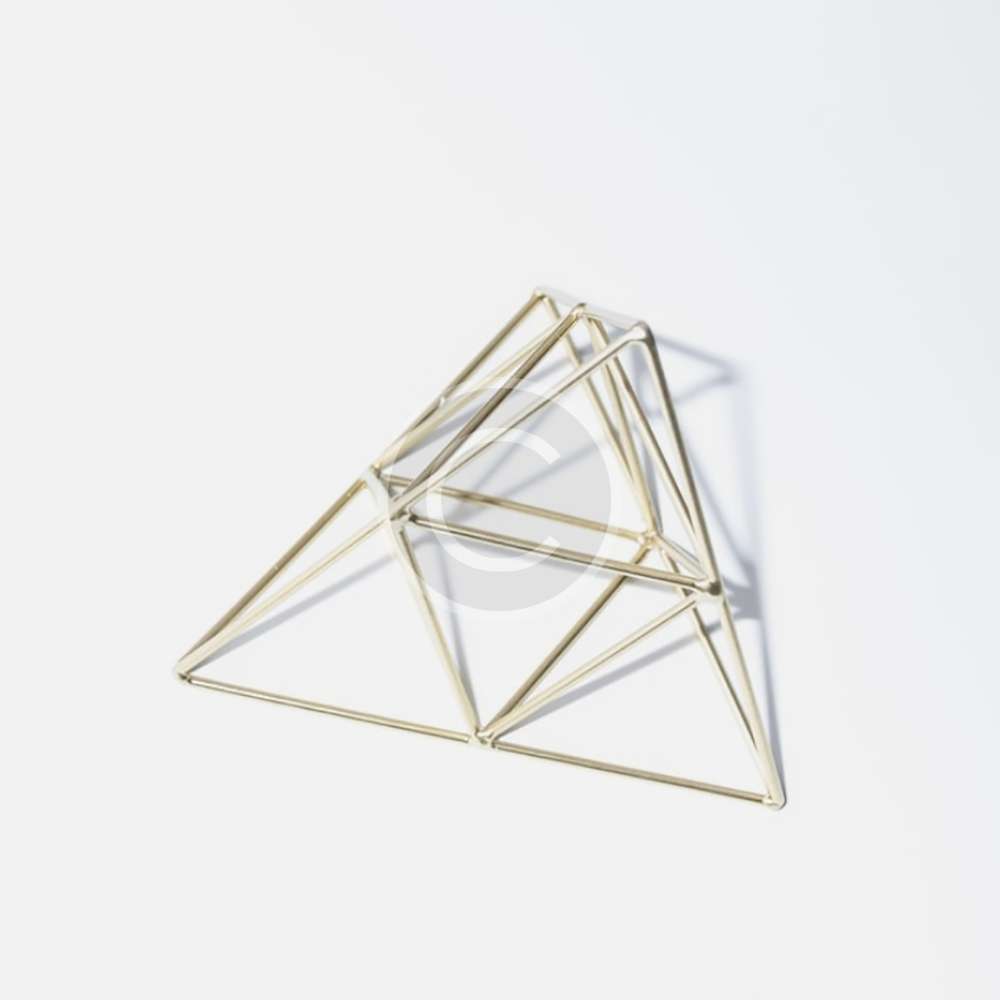 Gold Pyramide